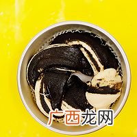 黑芝麻面包