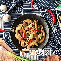 粤菜大排档风味拍蒜豉香蒸大肠