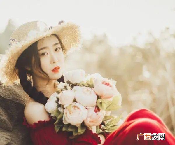 爱一个人很痛苦的句子，对一个人心寒失望的句子