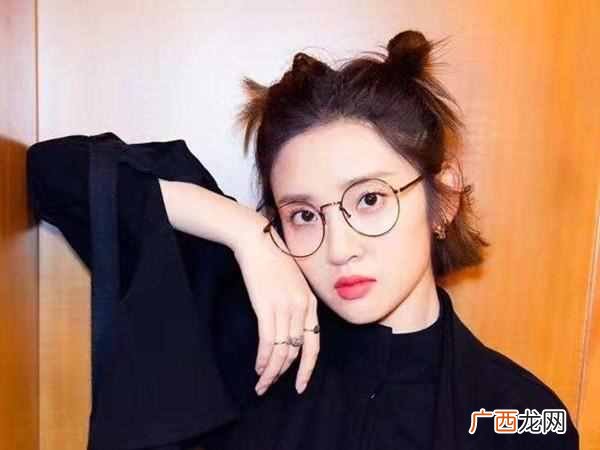 唇釉和口红的区别是什么？？这几点教你辨别