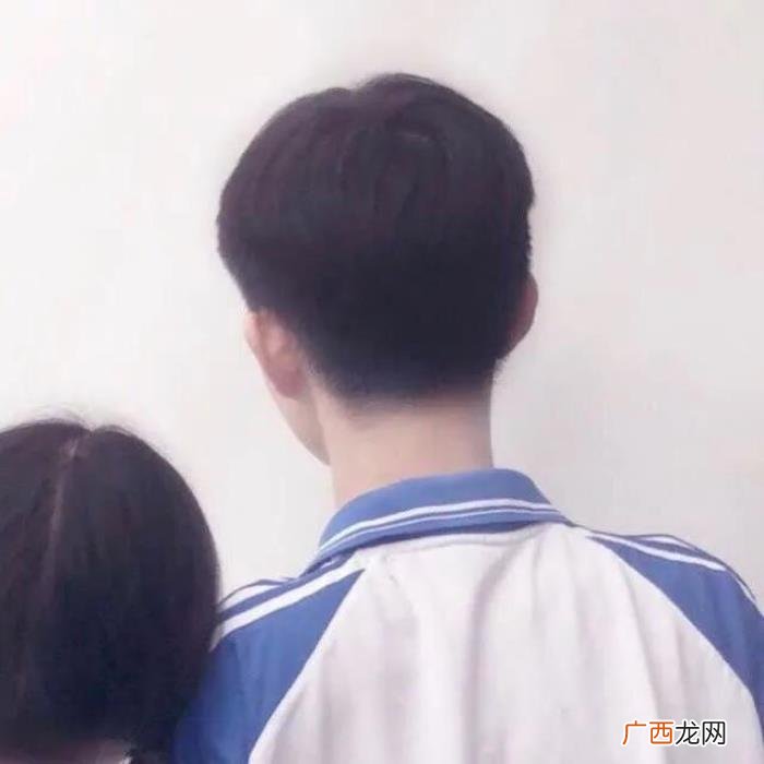 换情侣头像刺激前任，让前任后悔分手的超甜情头