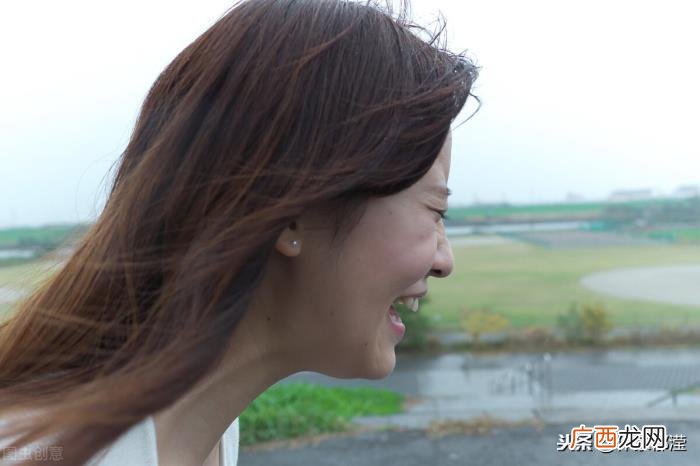 男友坚决分手拒绝见面，相恋10年的异地恋男友宁愿分手