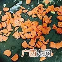 超级好吃的酱油火腿蛋炒饭