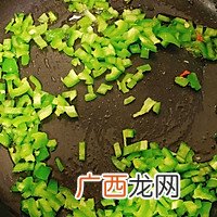 超级好吃的酱油火腿蛋炒饭