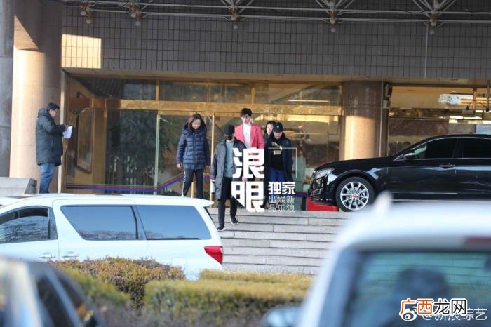 杨洋进央视，杨洋2018央视狗年春晚彩排影像盘点