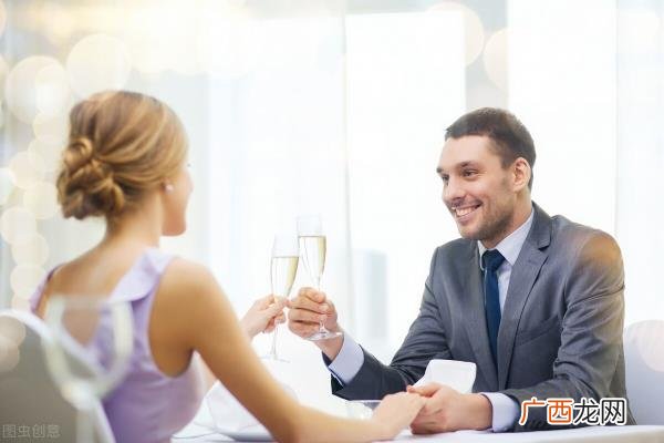 爱一个人要怎么办，爱上一个不该爱的人怎么办