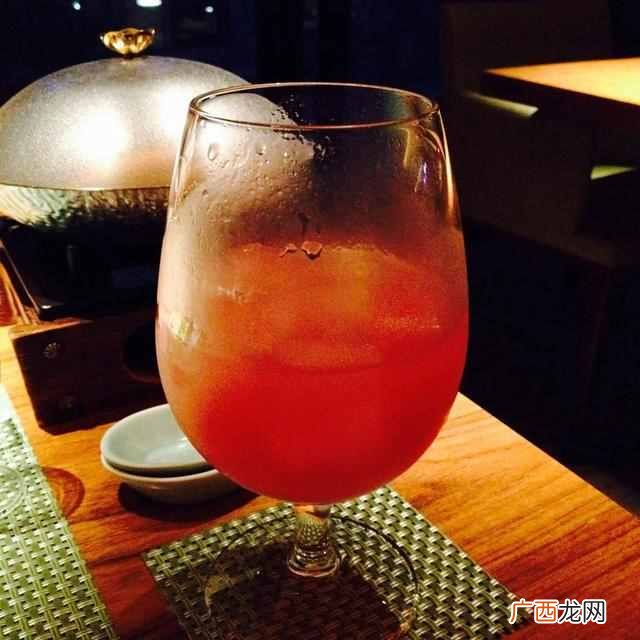 草莓酒的制作方法？如何自制新鲜美味的草莓酒