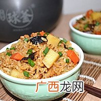 香菇土豆肉丁焖饭