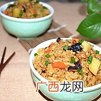 香菇土豆肉丁焖饭