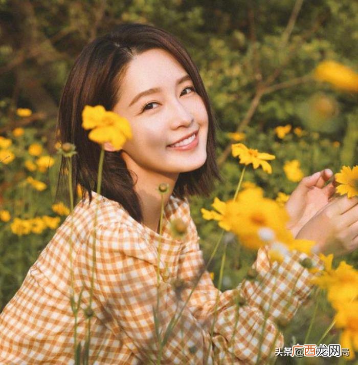 肖战和李沁，李沁突然撤掉为肖战置顶2年的单身声明