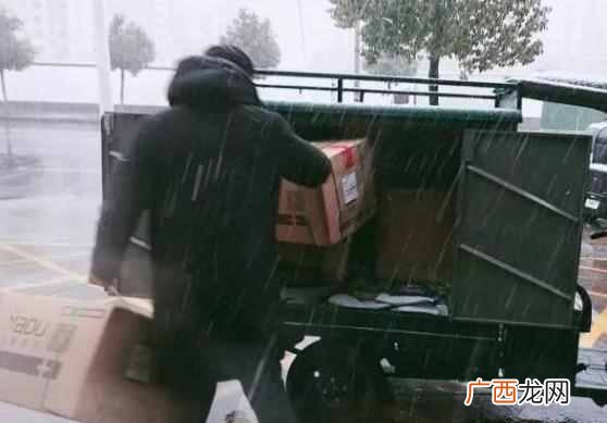 力压京东顺丰！中国第一大快递品牌诞生，去年营收规模居世界第二