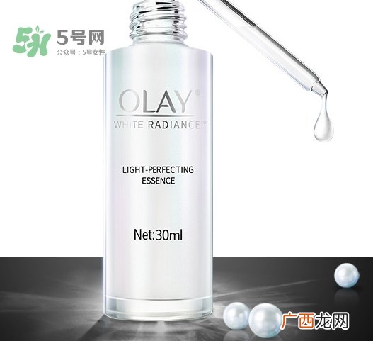 olay玉兰油小白瓶小绿瓶哪个好？olay小白瓶小绿瓶区别