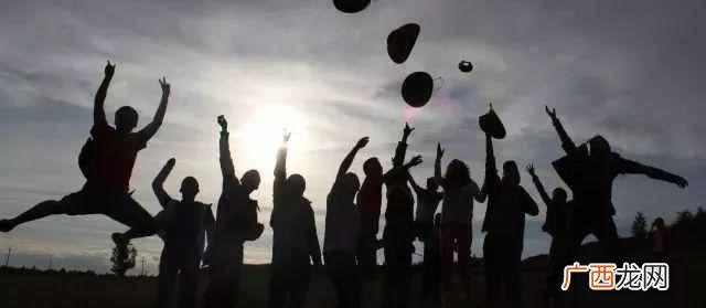 学生如何在家赚钱？在校大学生怎么赚钱？3种小生意只赚不亏