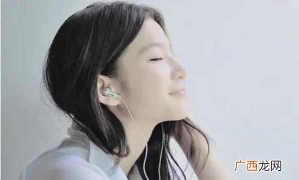 爱一个有家庭的女人要放弃吗，女人可以左右一个家庭的兴衰