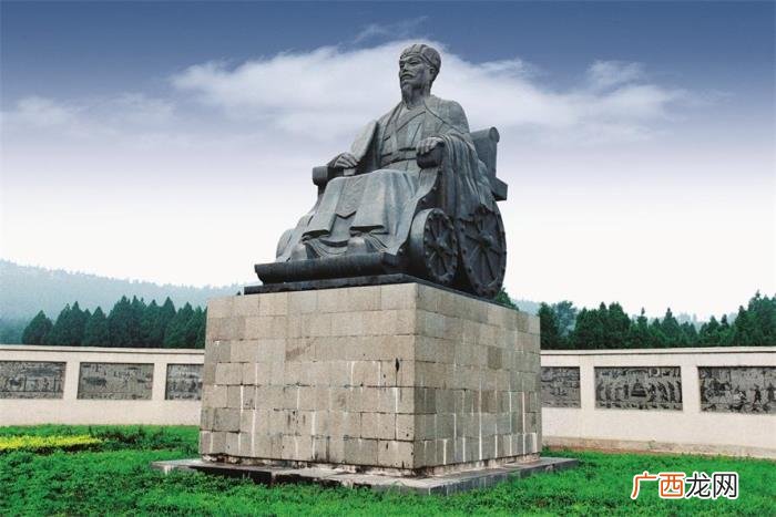 写尽人生命运的无奈 关于命运的无奈的句子