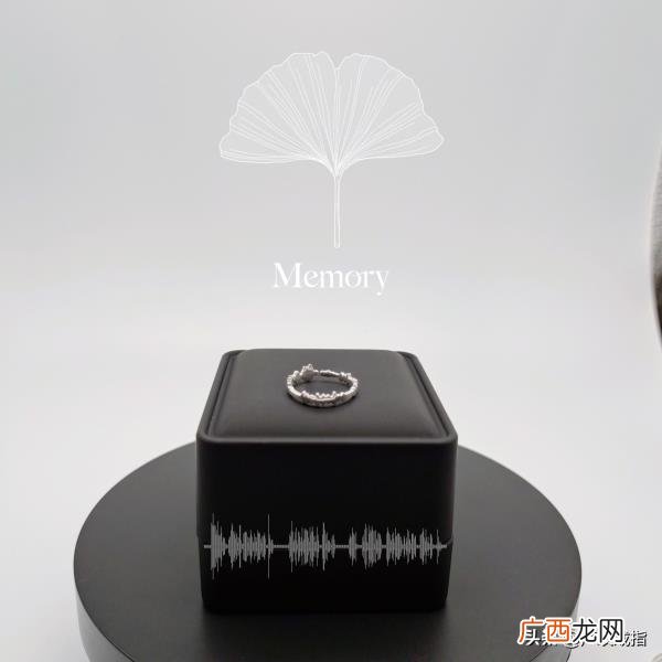爱与被爱都是一种需要,爱与被爱同时发生