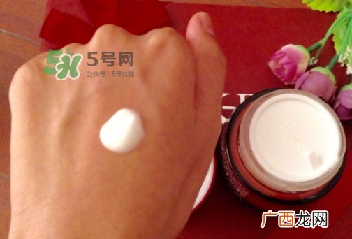 sk2大红瓶面霜适合夏天用吗？sk2大红瓶面霜适合季节