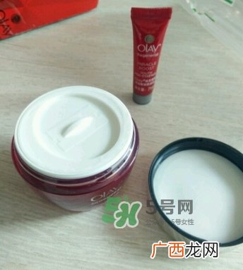 olay玉兰油大红瓶一套多少钱？olay大红瓶专柜多少钱