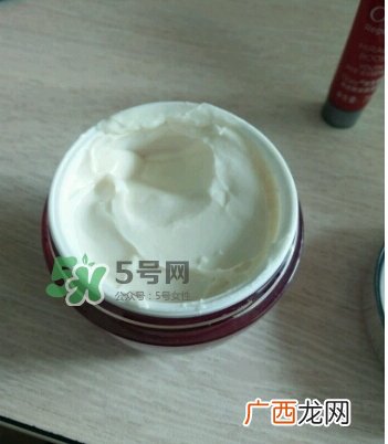 olay玉兰油大红瓶一套多少钱？olay大红瓶专柜多少钱