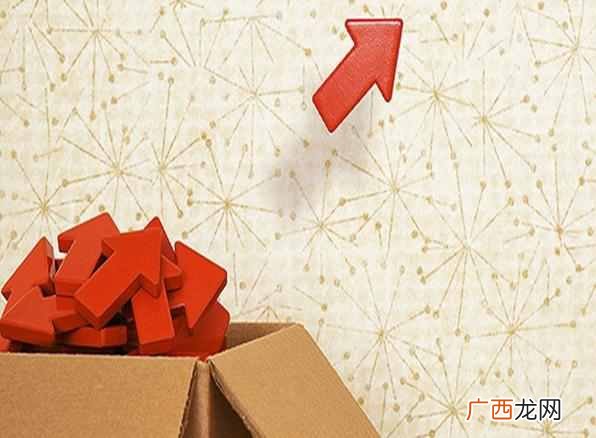 如何炒股票新手入门知识？？炒股新手必备的基础入门知识