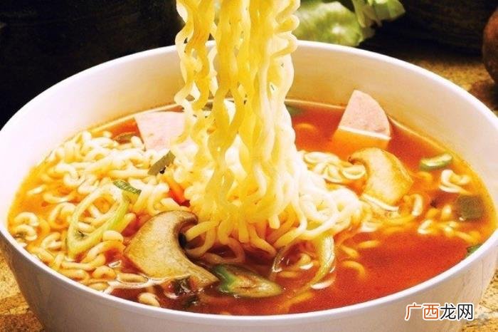 这8种才是真正的垃圾食品 垃圾食品图片