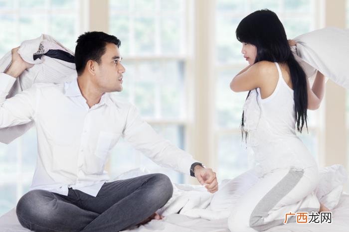 老公动不动就拿离婚来说事 老公动不动就提离婚