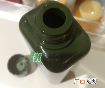 悦木之源菌菇水和科颜氏金盏花水哪个好_使用顺序