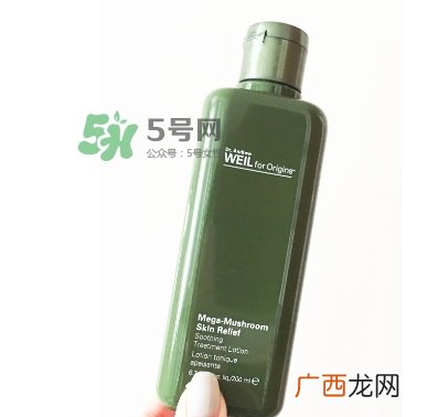 悦木之源菌菇水和流金水哪个好？菌菇水和流金水对比
