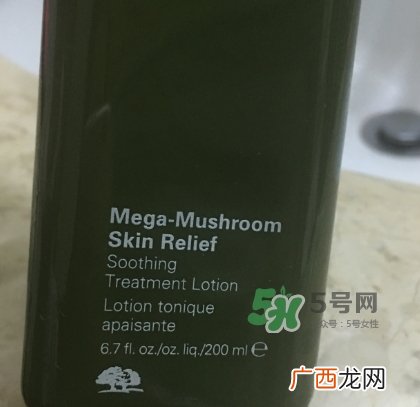 悦木之源菌菇水和流金水哪个好？菌菇水和流金水对比