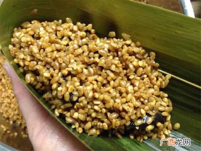 粽子怎么包才好吃？端午节，教你在家包粽子，记住3个小窍门