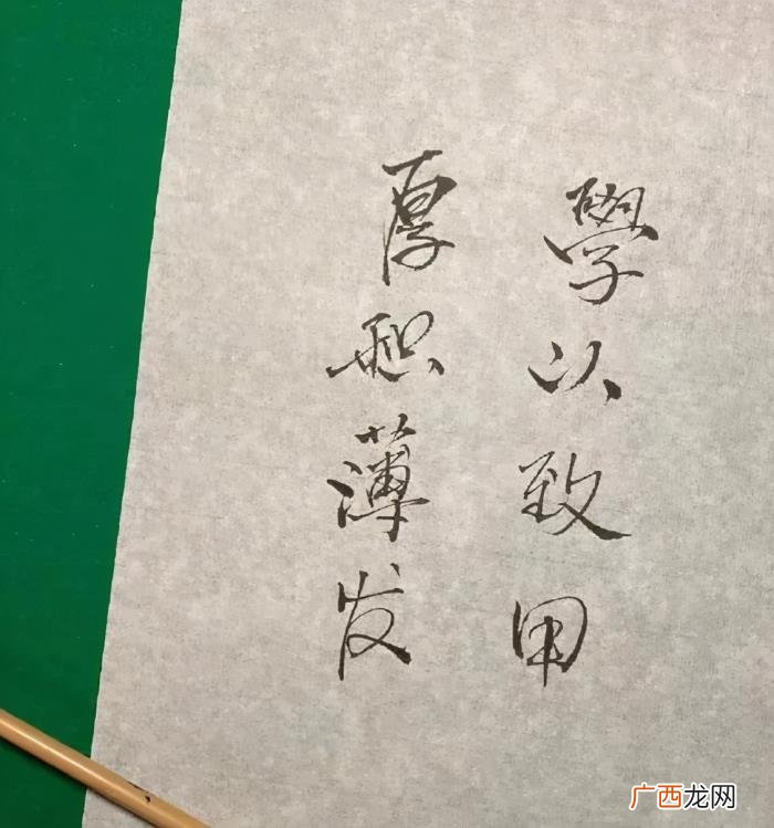潘粤明作品，最近潘粤明作品被国际艺术基金收藏了