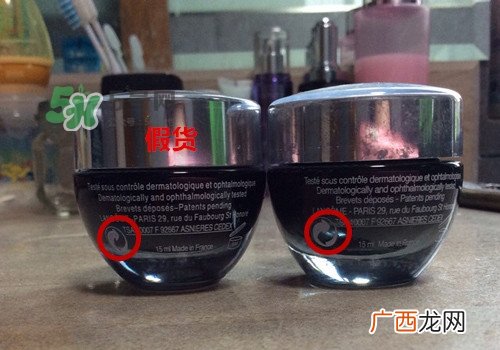 兰蔻小黑瓶眼霜真假怎么辨别_兰蔻小黑瓶眼霜真假对比图