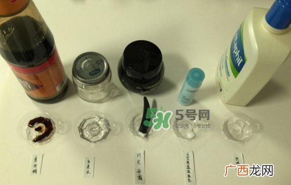 hr黑绷带对痘痘有用吗？赫莲娜黑绷带面霜使用心得