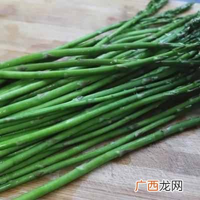 芦笋怎么做好吃清炒?