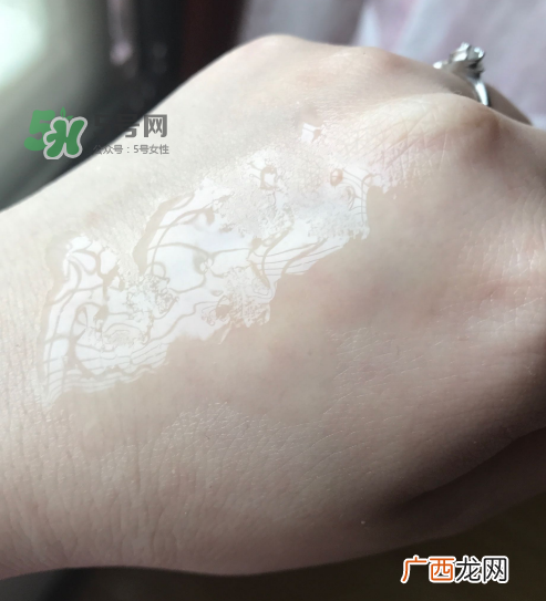 薇姿水光焕白精华水怎么样？薇姿水光焕白精华水好用吗？