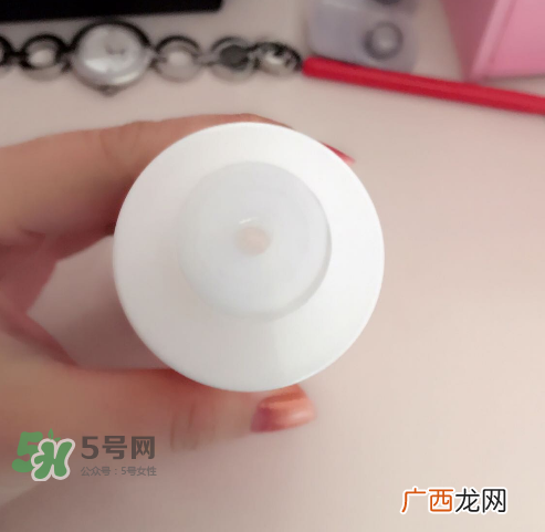 薇姿水光焕白精华水怎么样？薇姿水光焕白精华水好用吗？