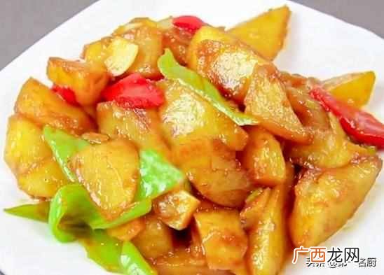 家庭红烧土豆的简单做法？红烧土豆怎样做才好吃？