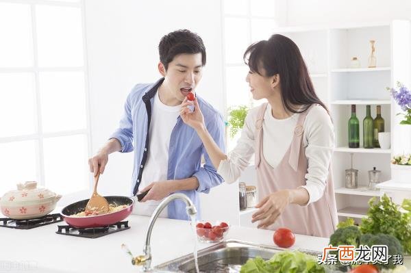 暧昧对象吃醋了怎么哄，男孩子吃醋了怎么哄