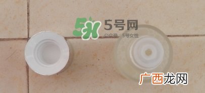 小黑瓶和神仙水哪个好？小黑瓶和神仙水哪个先用顺序