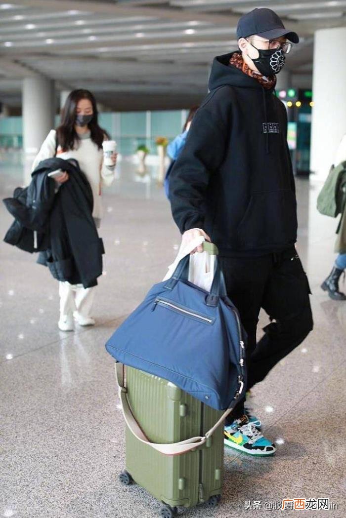 张靓颖男朋友，张靓颖和男友情侣造型升级
