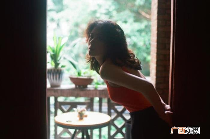 唯美图片女生，这些唯美的复古风女神们