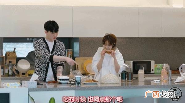 暧昧结束后见面很尴尬,前任见面既尴尬又暧昧