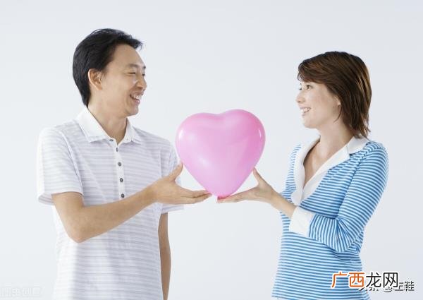 暧昧聊天被对方老公发现，发现老公的暧昧聊天记录