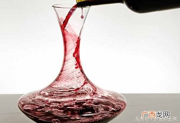 酒醉呕吐了怎么解酒？喝酒后头晕、头疼、呕吐怎么办？
