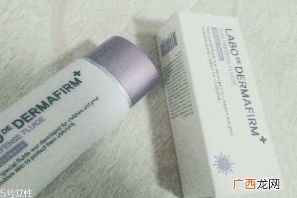 德妃紫苏防晒怎么样清爽不油腻