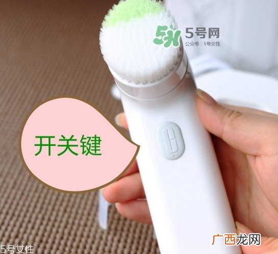倩碧声波洁面仪怎么用？倩碧声波洁面仪使用方法