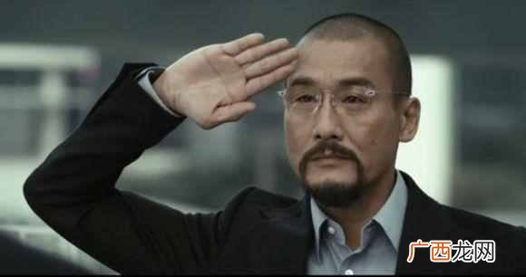 什么是断掌？？断掌打人疼是不是真的？