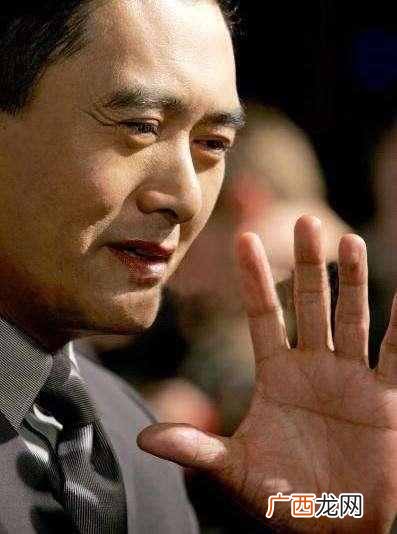 什么是断掌？？断掌打人疼是不是真的？