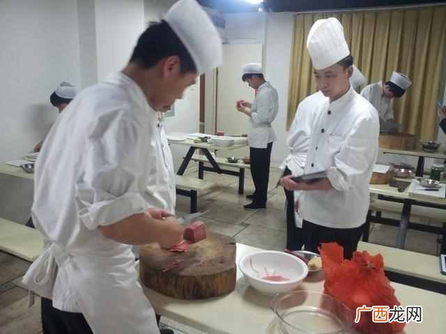 厨师等级？厨师的等级以及匹配的工作