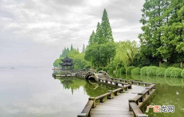 国内旅游好去处？中国5大旅游圣地，国内旅游好去处，暑假应该去的旅